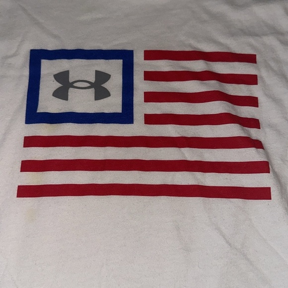 Under Armour Boy’s Freedom Flag Long Sleeve Tee size Medium - Picture 3 of 6